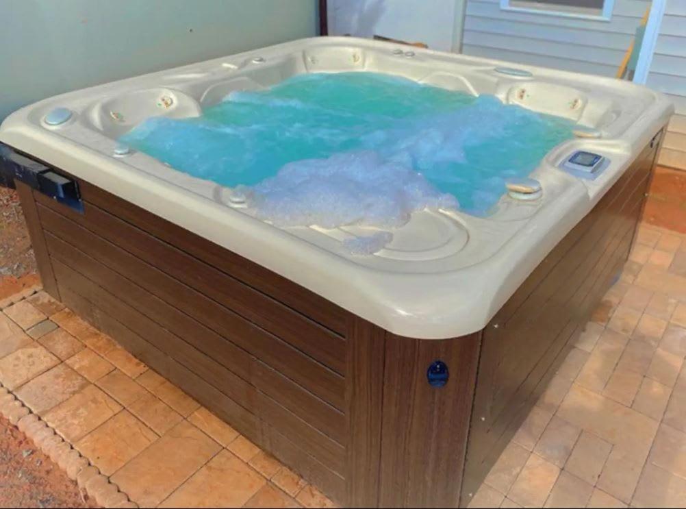 Stylish 4B 3B -King Bed- Jacuzzi Villa Charlotte Exterior foto