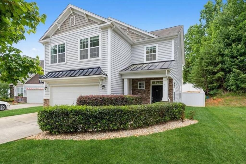 Stylish 4B 3B -King Bed- Jacuzzi Villa Charlotte Exterior foto